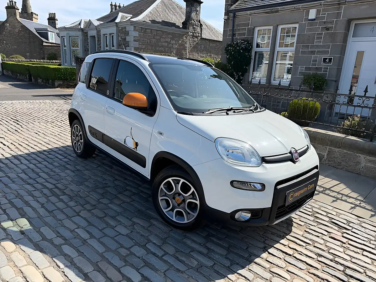 Used 2014 Fiat Panda Antarctica White - Front View