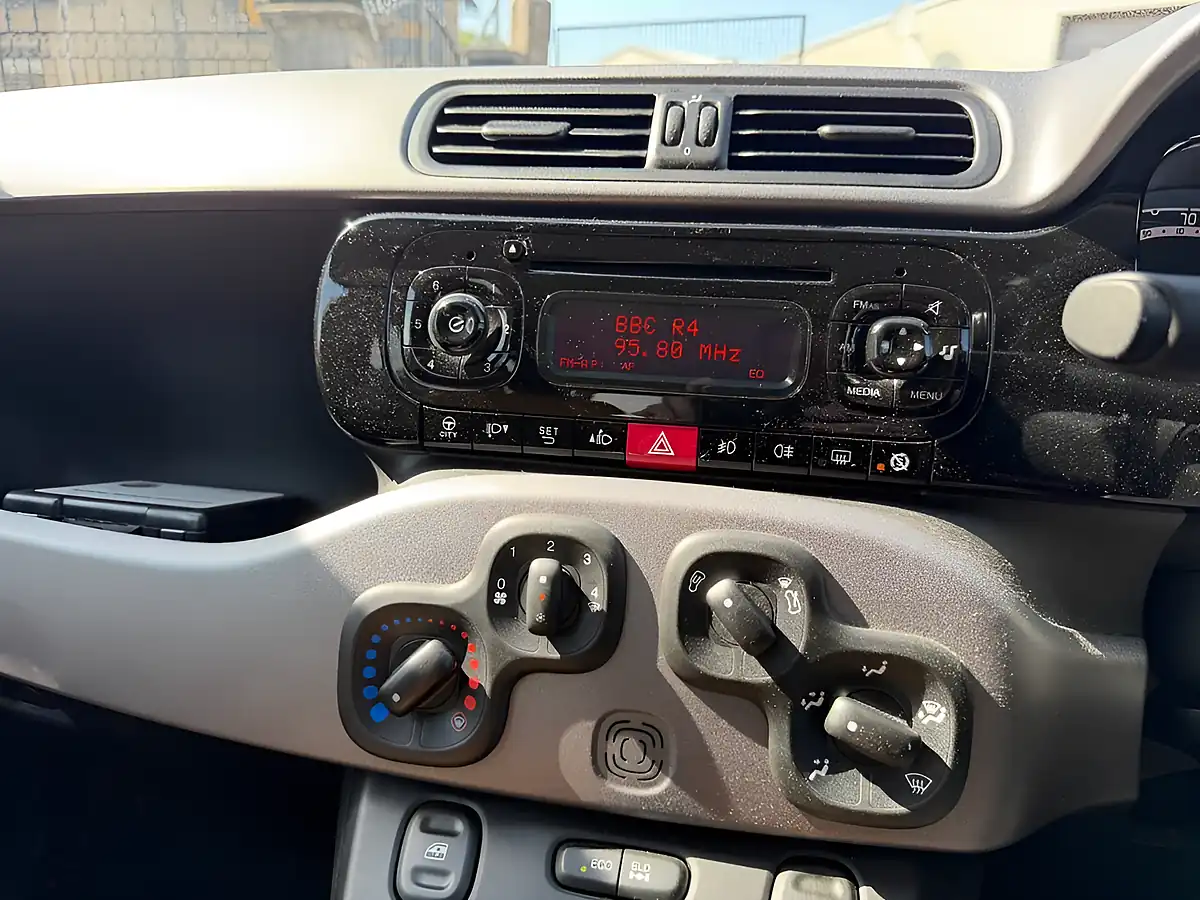 Used 2014 Fiat Panda Antarctica White - Interior and Exterior details 18