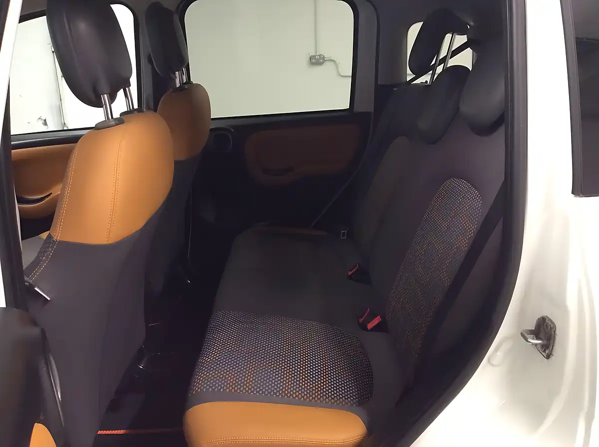 Used 2014 Fiat Panda Antarctica White - Interior and Exterior details 20