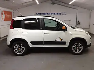 Used 2014 Fiat Panda Antarctica White - Interior and Exterior details 9