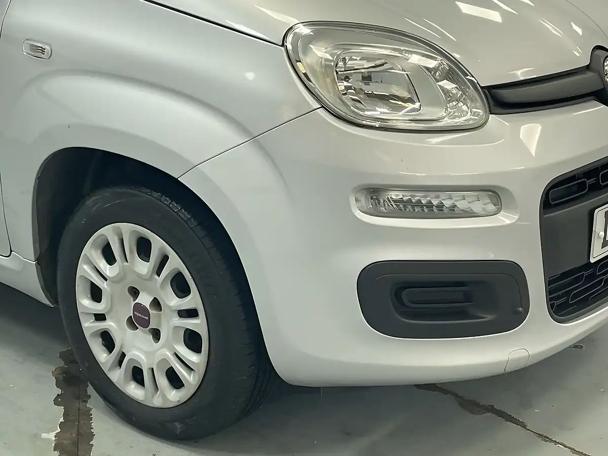 Used 2014 Fiat Panda Easy Active Grey - Interior and Exterior details 14