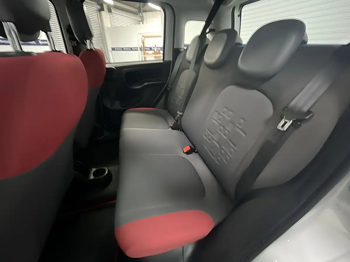 Used 2014 Fiat Panda Easy Active Grey - Interior and Exterior details 9