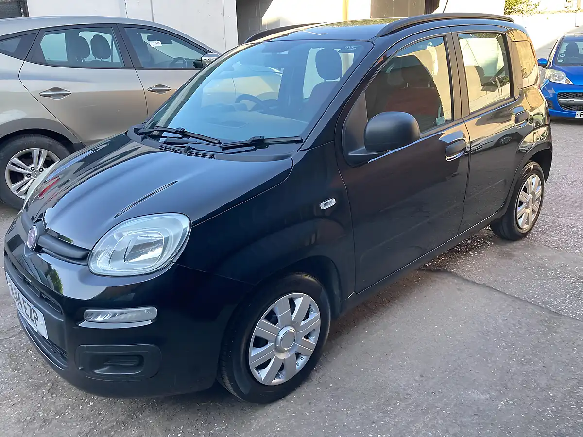 Used 2014 Fiat Panda Easy Black - Interior and Exterior details 3