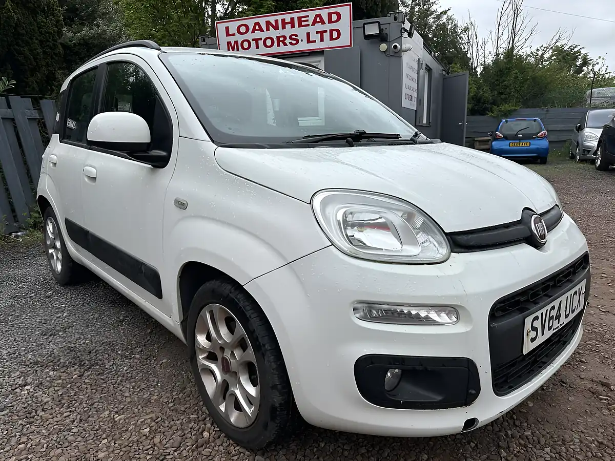 Used 2014 Fiat Panda Lounge White - Front View