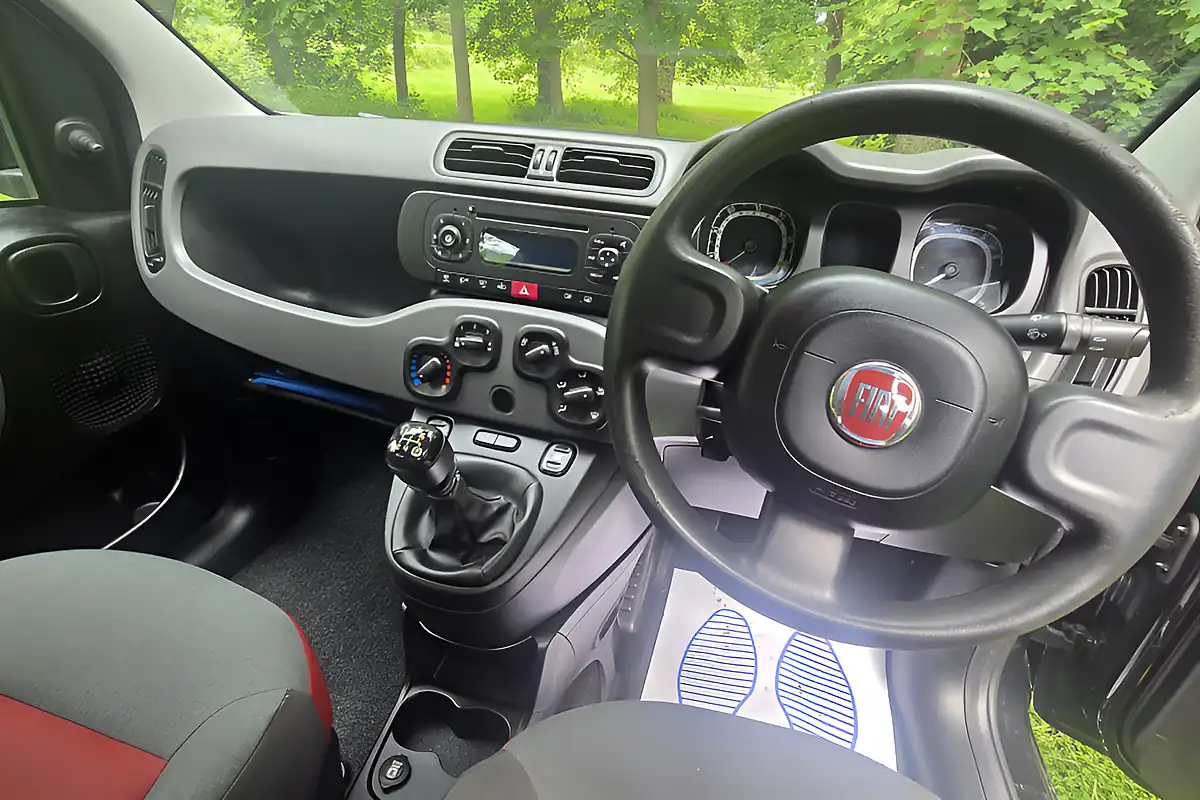 Used 2014 Fiat Panda Pop Black - Interior and Exterior details 16