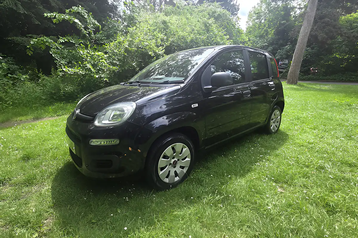 Used 2014 Fiat Panda Pop Black - Interior and Exterior details 3