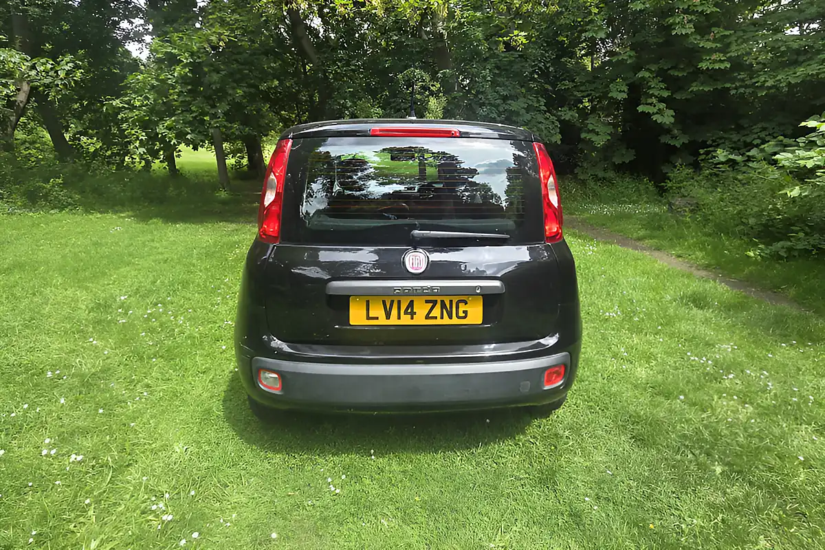 Used 2014 Fiat Panda Pop Black - Interior and Exterior details 7