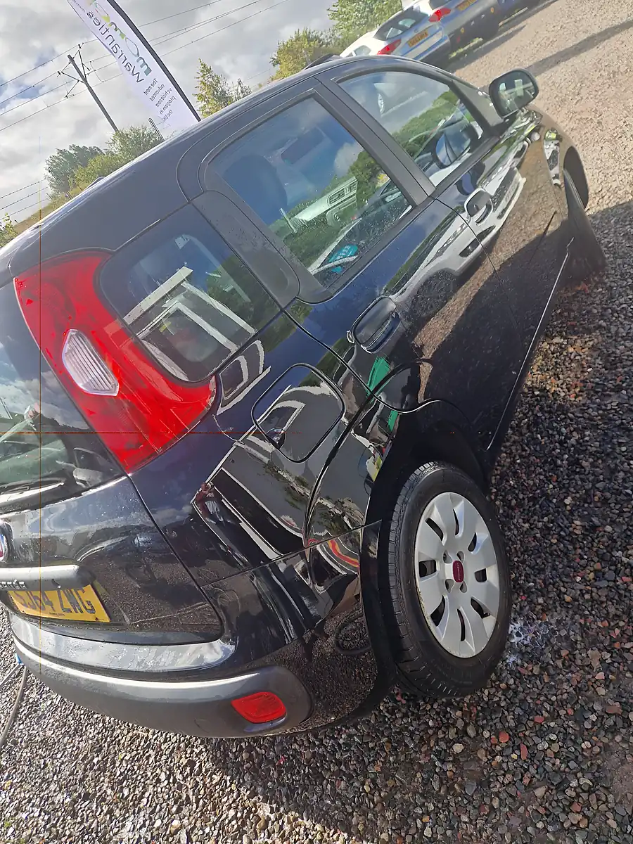 Used 2014 Fiat Panda Pop Black - Interior and Exterior details 7