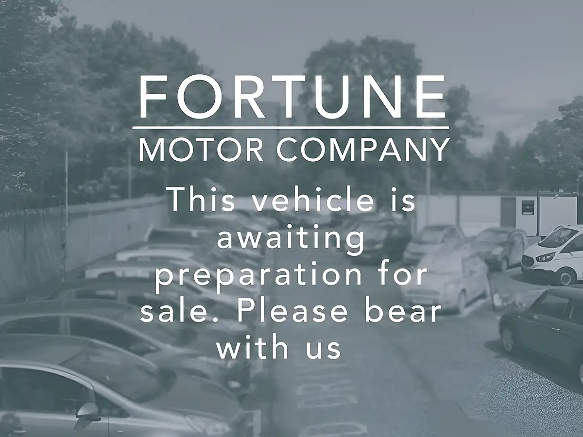 Used 2014 Fiat Panda Pop Red - Interior and Exterior details 3