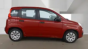 Used 2014 Fiat Panda Pop Red - Interior and Exterior details 7
