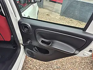 Used 2014 Fiat Panda Pop White - Interior and Exterior details 15