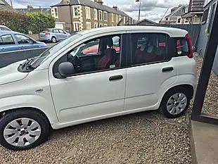Used 2014 Fiat Panda Pop White - Interior and Exterior details 5