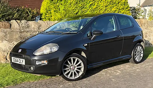 2014 Fiat Punto T-Jet Black 2