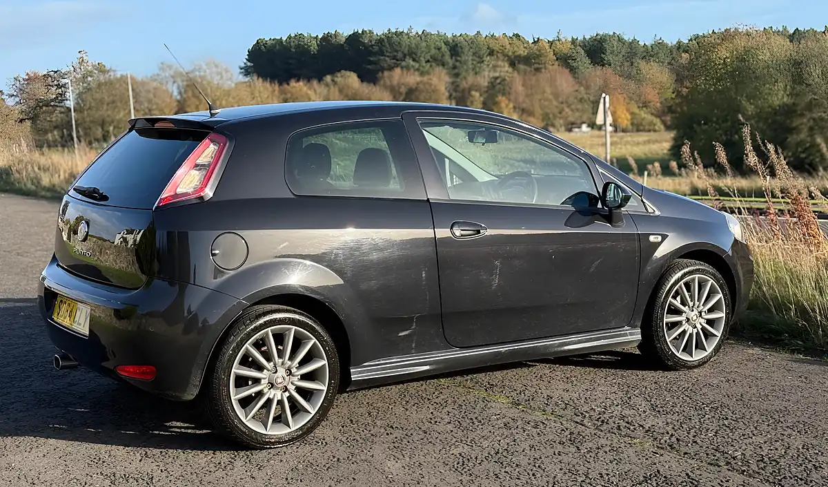 Used 2014 Fiat Punto Black 2 Black - Interior and Exterior details 7