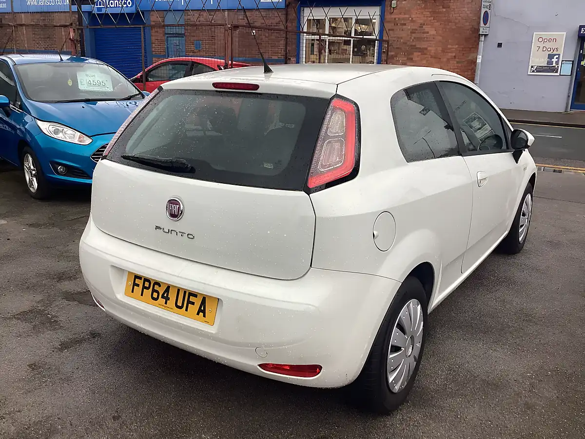 Used 2014 Fiat Punto Pop White - Interior and Exterior details 8