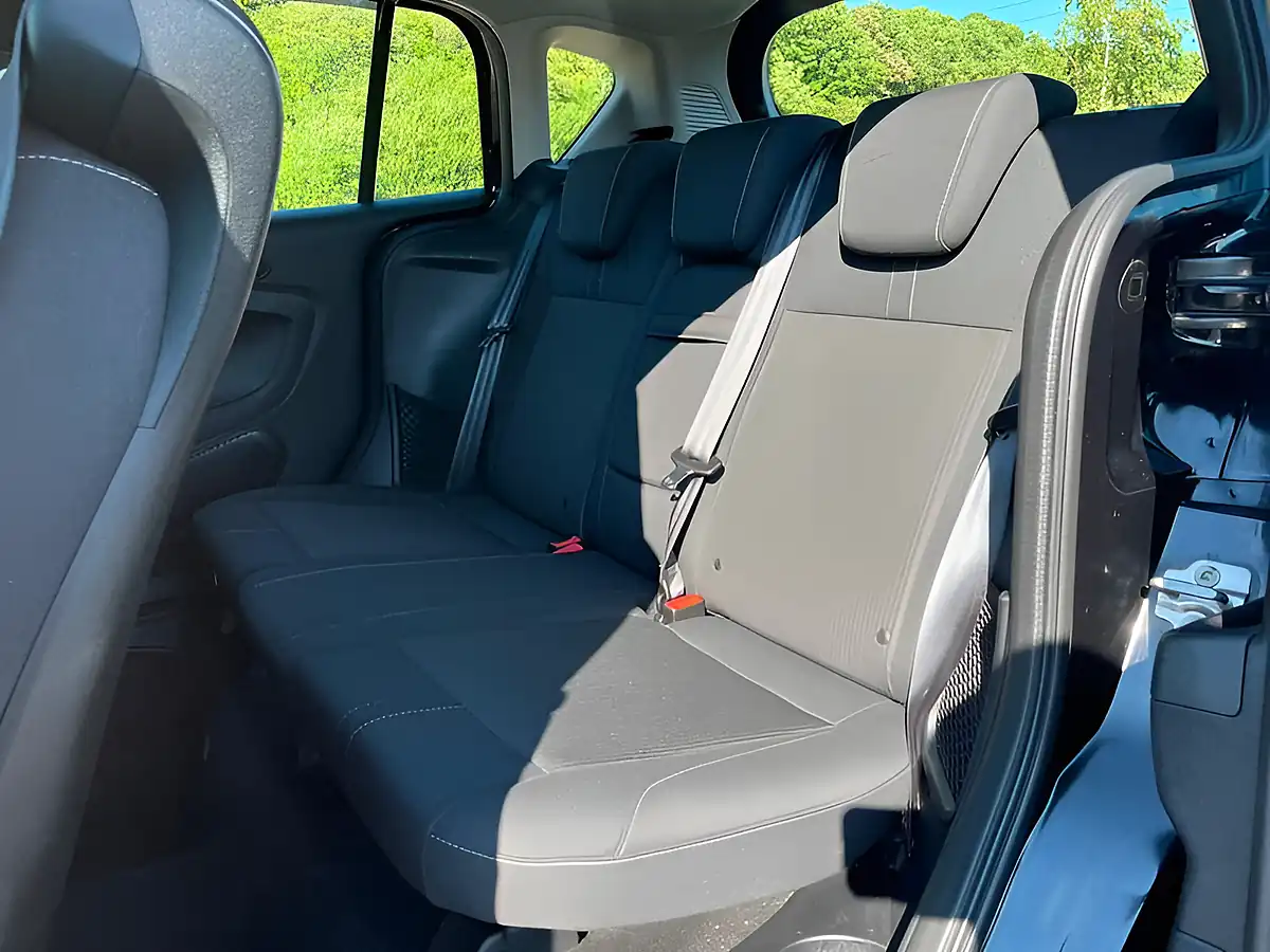 Used 2014 Ford B-Max Titanium Black - Interior and Exterior details 8