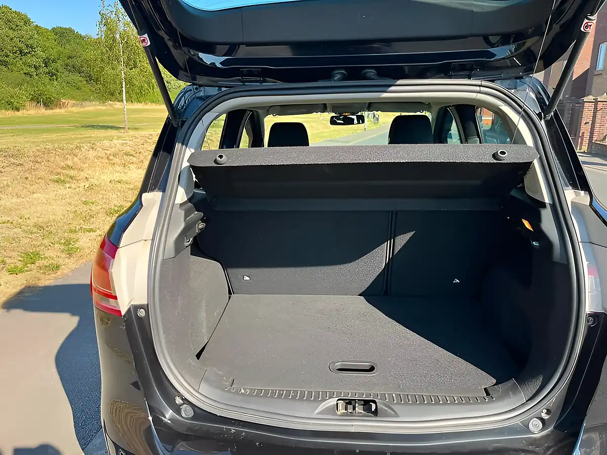 Used 2014 Ford B-Max Titanium Black - Interior and Exterior details 9