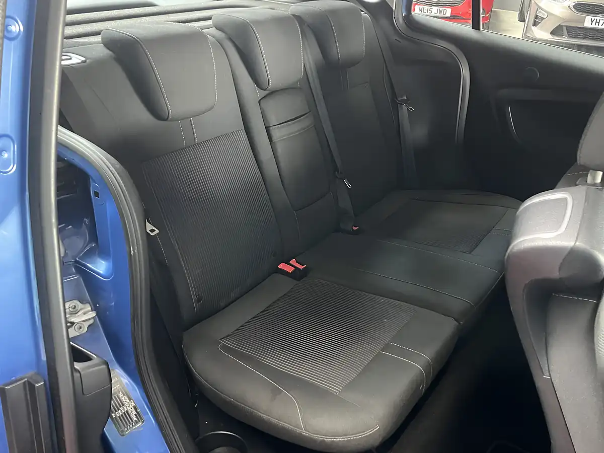 Used 2014 Ford B-Max Titanium Blue - Interior and Exterior details 13