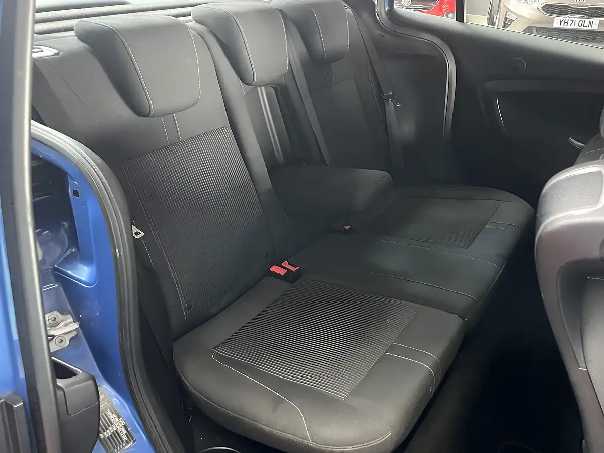 Used 2014 Ford B-Max Titanium Blue - Interior and Exterior details 16