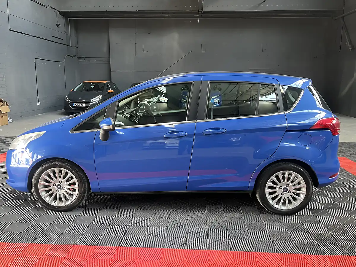 Used 2014 Ford B-Max Titanium Blue - Interior and Exterior details 6