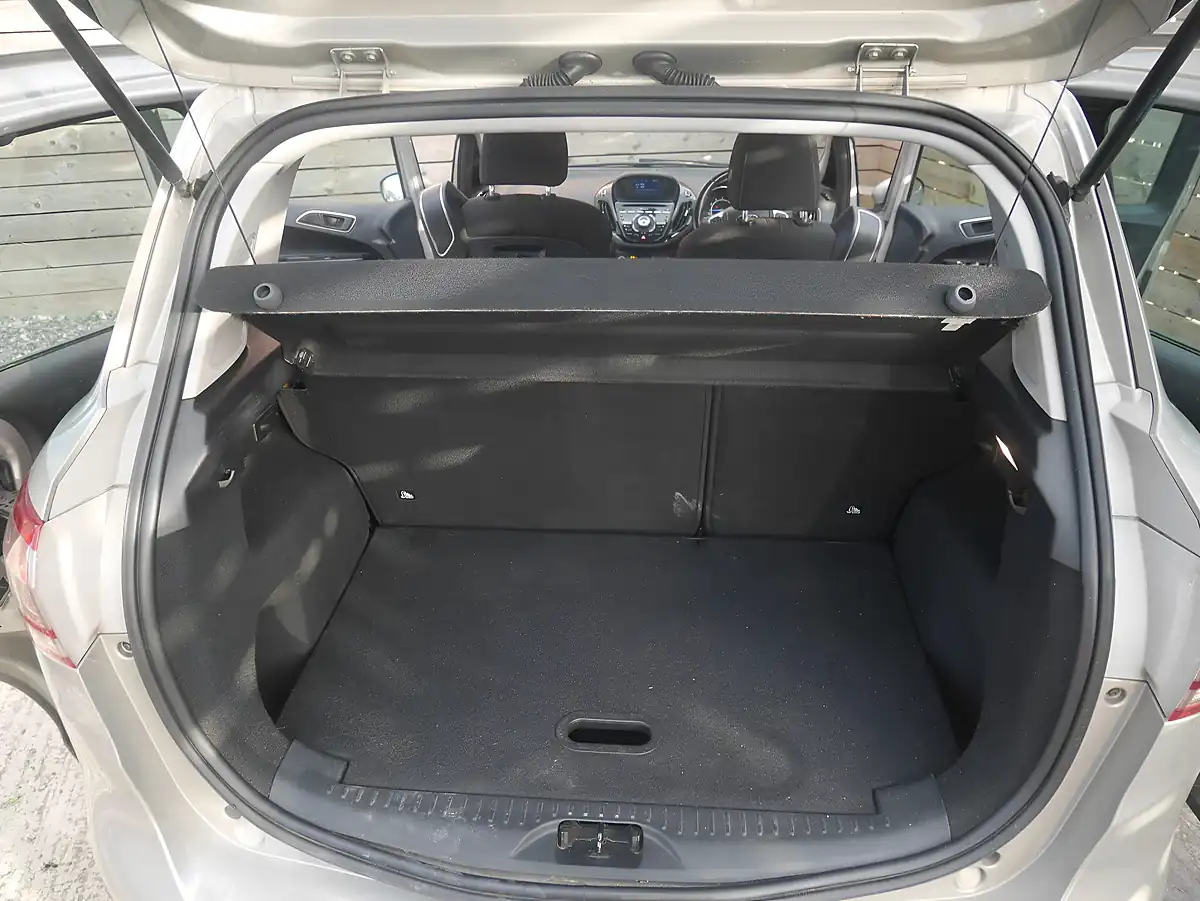 Used 2014 Ford B-Max Titanium Burnished Glow - Interior and Exterior details 13