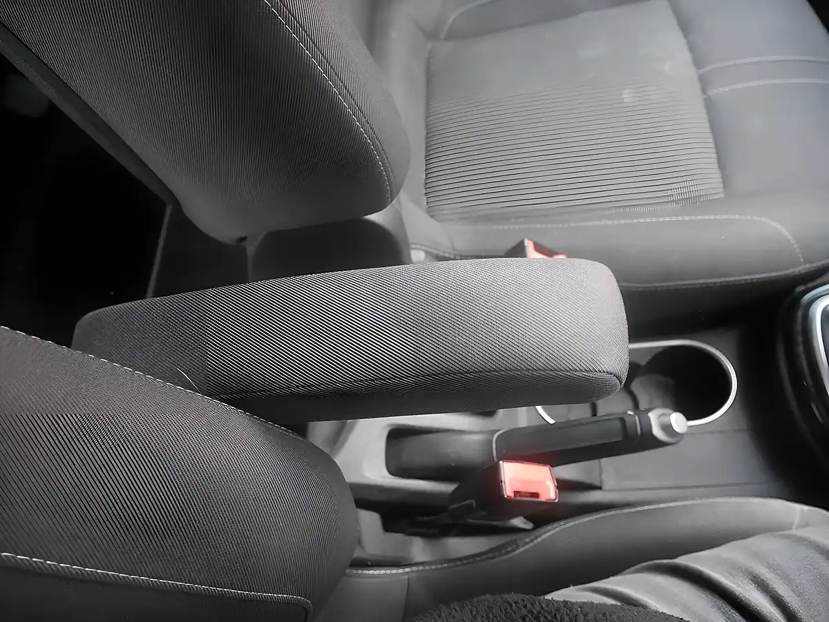 Used 2014 Ford B-Max Titanium Burnished Glow - Interior and Exterior details 16