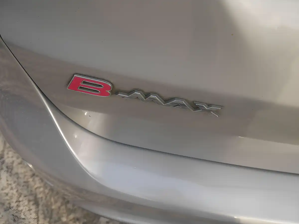 Used 2014 Ford B-Max Titanium Burnished Glow - Interior and Exterior details 20