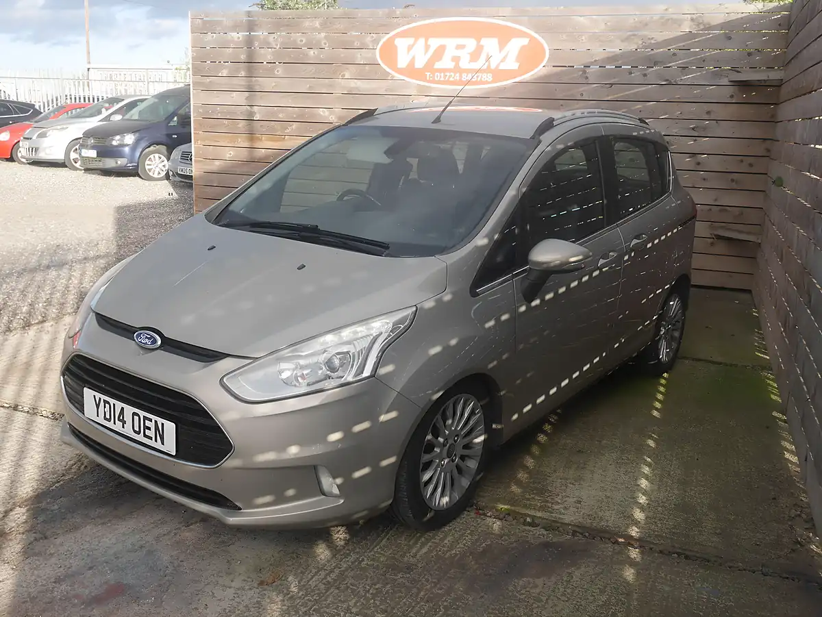 Used 2014 Ford B-Max Titanium Burnished Glow - Interior and Exterior details 4