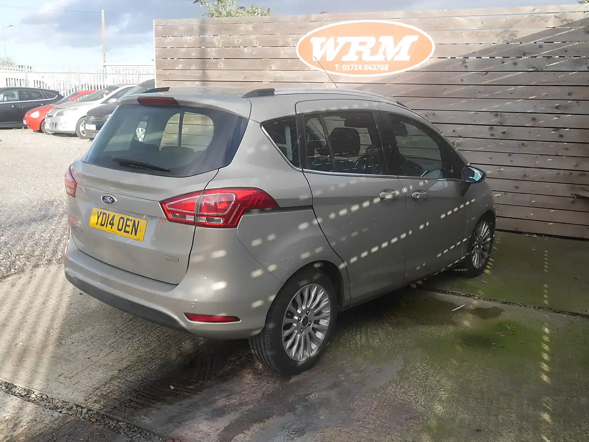 Used 2014 Ford B-Max Titanium Burnished Glow - Interior and Exterior details 8