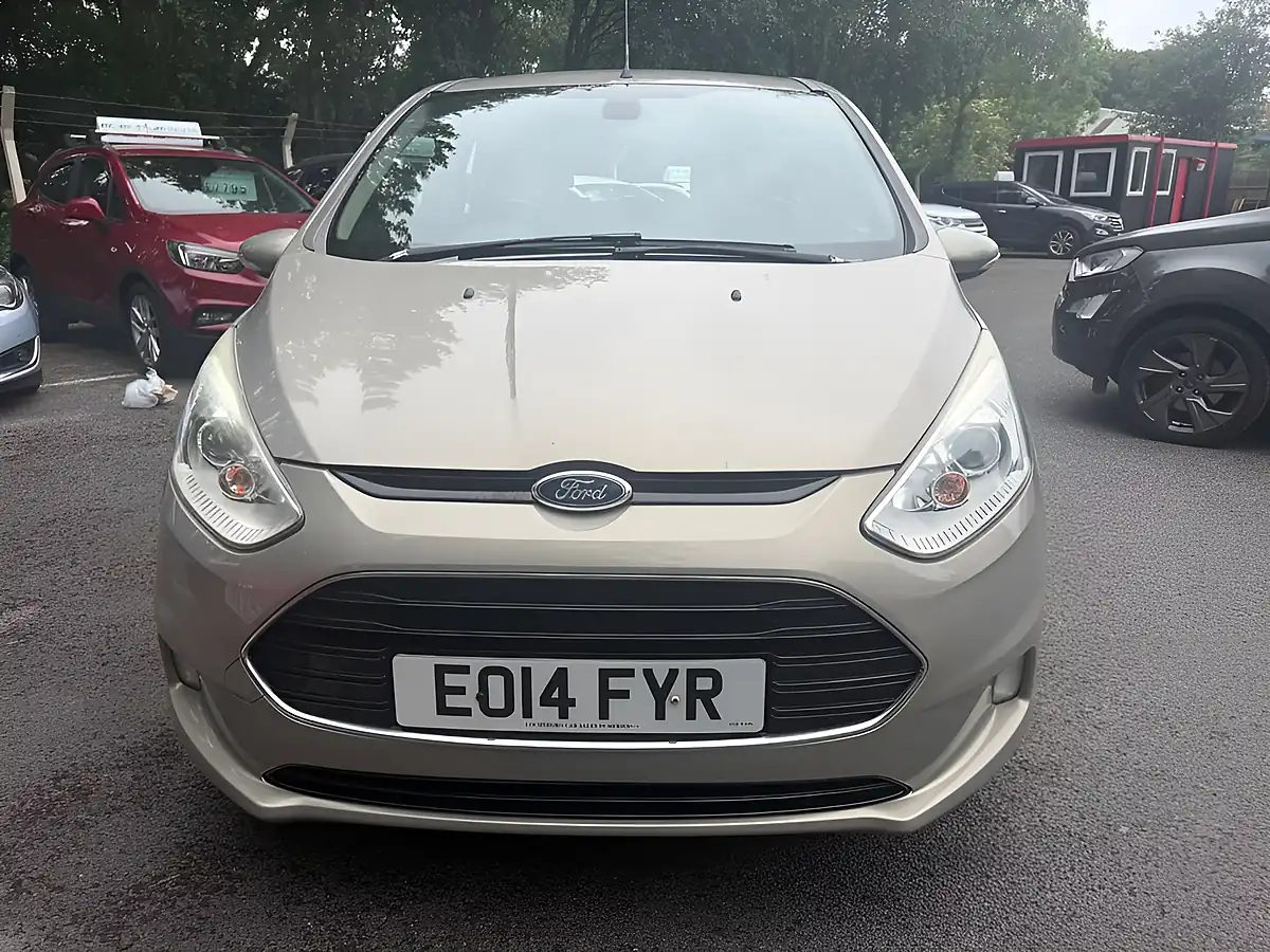 Used 2014 Ford B-Max Titanium Silver - Interior and Exterior details 2