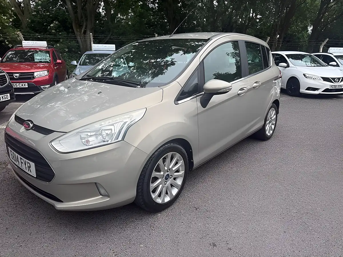 Used 2014 Ford B-Max Titanium Silver - Interior and Exterior details 3