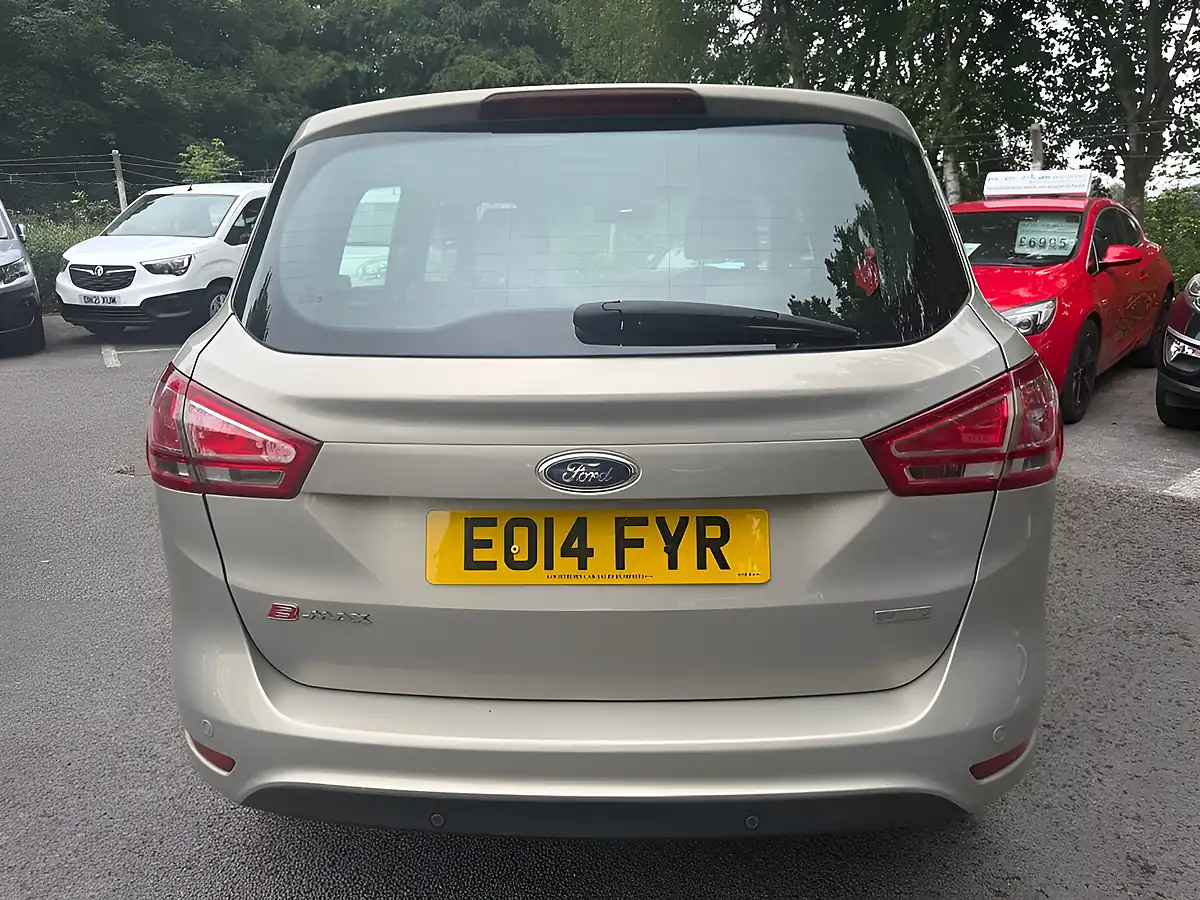 Used 2014 Ford B-Max Titanium Silver - Interior and Exterior details 6