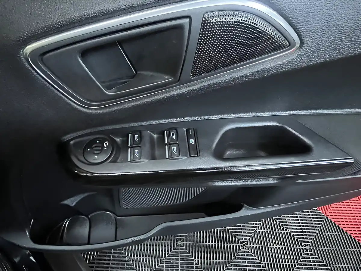 Used 2014 Ford B-Max Zetec Black - Interior and Exterior details 20