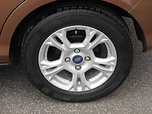Used 2014 Ford B-Max Zetec Gold - Interior and Exterior details 12