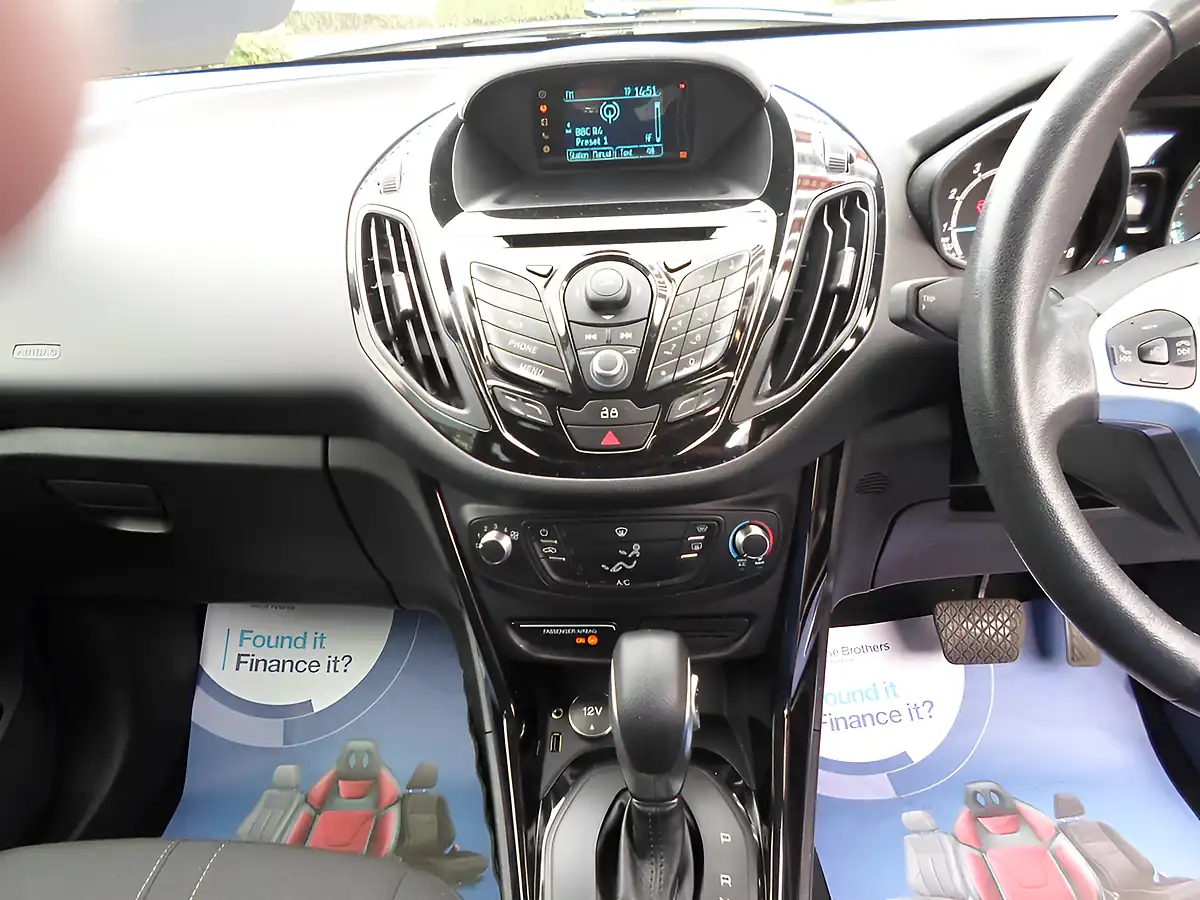 Used 2014 Ford B-Max Zetec Gold - Interior and Exterior details 7
