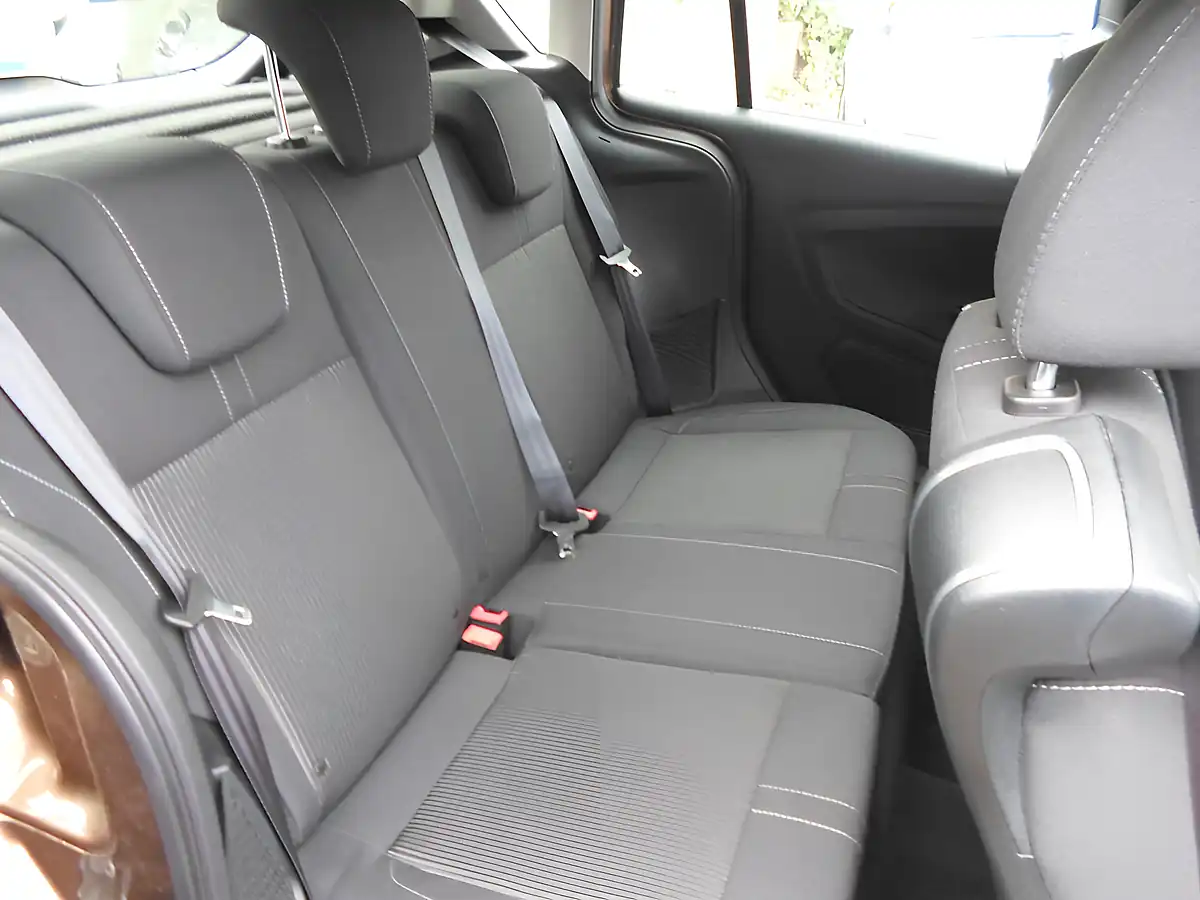 Used 2014 Ford B-Max Zetec Gold - Interior and Exterior details 8