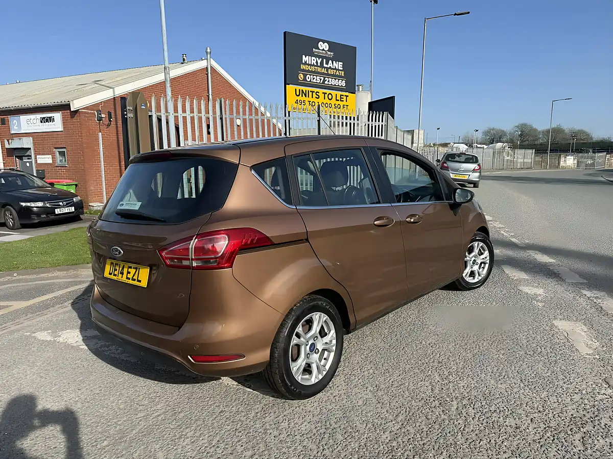 Used 2014 Ford B-Max Zetec - Interior and Exterior details 4