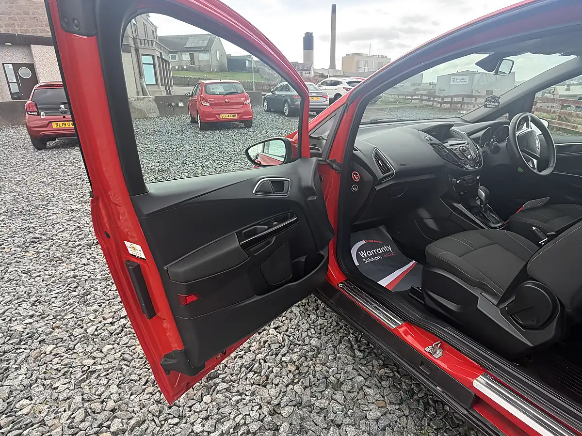 Used 2014 Ford B-Max Zetec Red - Interior and Exterior details 11