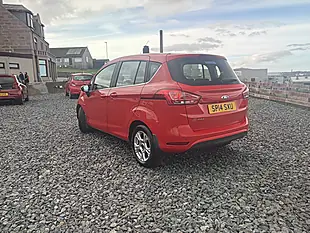 Used 2014 Ford B-Max Zetec Red - Interior and Exterior details 8
