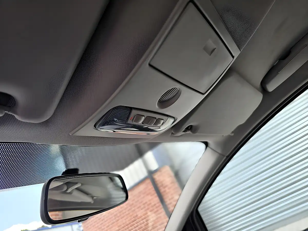 Used 2014 Ford B-Max Zetec Silver - Interior and Exterior details 18