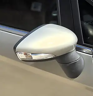 Used 2014 Ford B-Max Zetec Silver - Interior and Exterior details 19