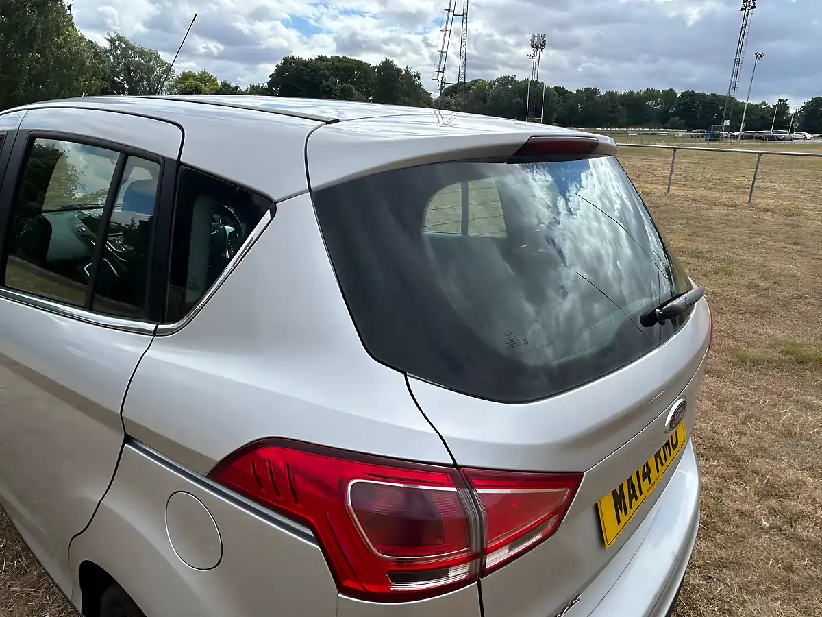 Used 2014 Ford B-Max Zetec Silver - Interior and Exterior details 13