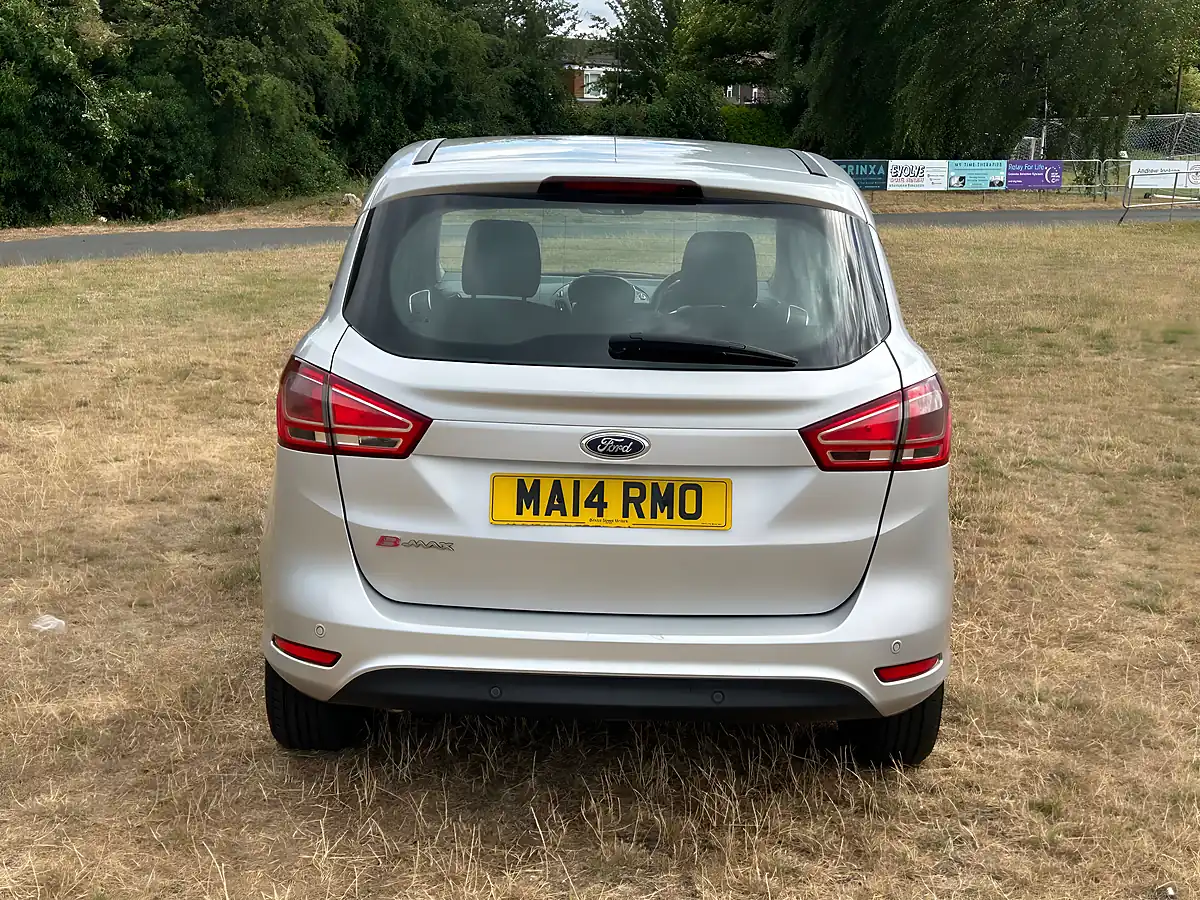 Used 2014 Ford B-Max Zetec Silver - Interior and Exterior details 7