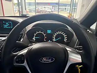 Used 2014 Ford B-Max Zetec Silver - Interior and Exterior details 18