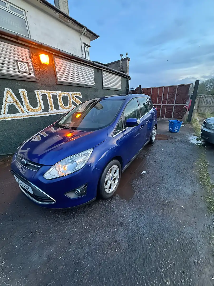Used 2014 Ford C-Max - Interior and Exterior details 4