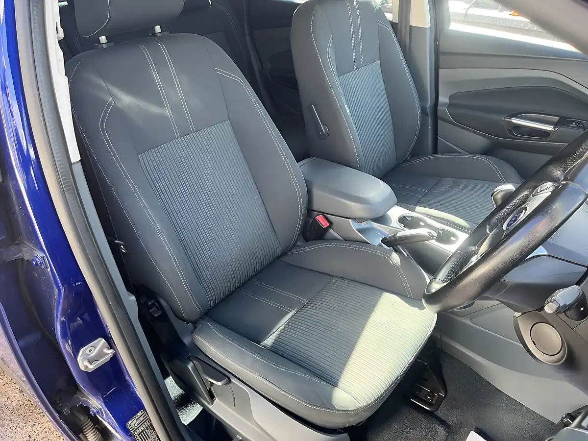 Used 2014 Ford C-Max Titanium Blue - Interior and Exterior details 8