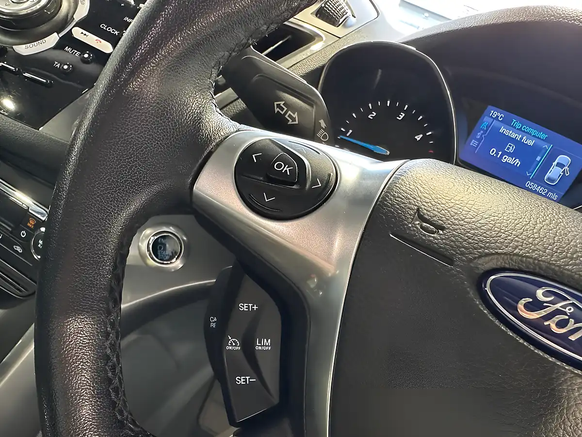 Used 2014 Ford C-Max Titanium Lunar Sky - Interior and Exterior details 12