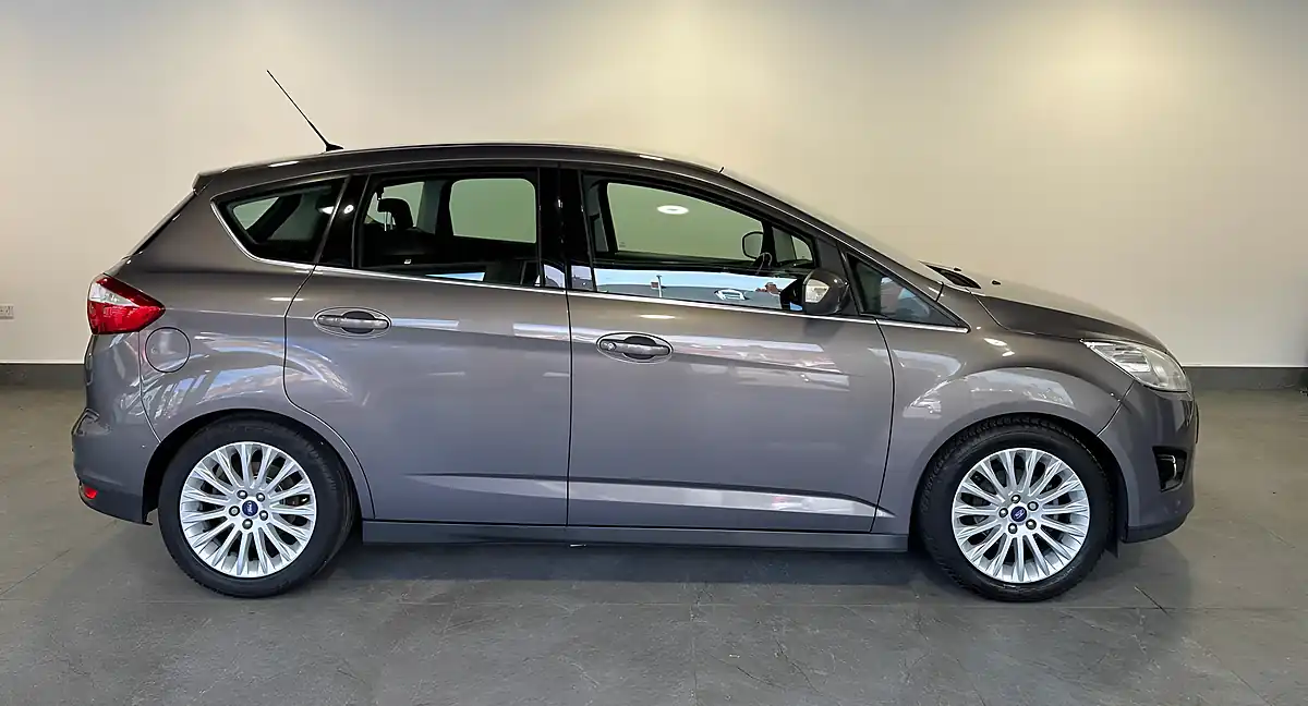 Used 2014 Ford C-Max Titanium Lunar Sky - Interior and Exterior details 2