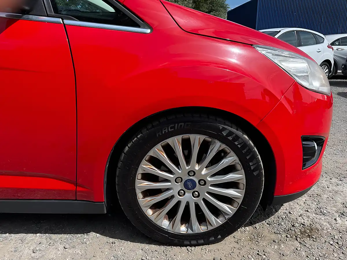 Used 2014 Ford C-Max Titanium Red - Interior and Exterior details 19