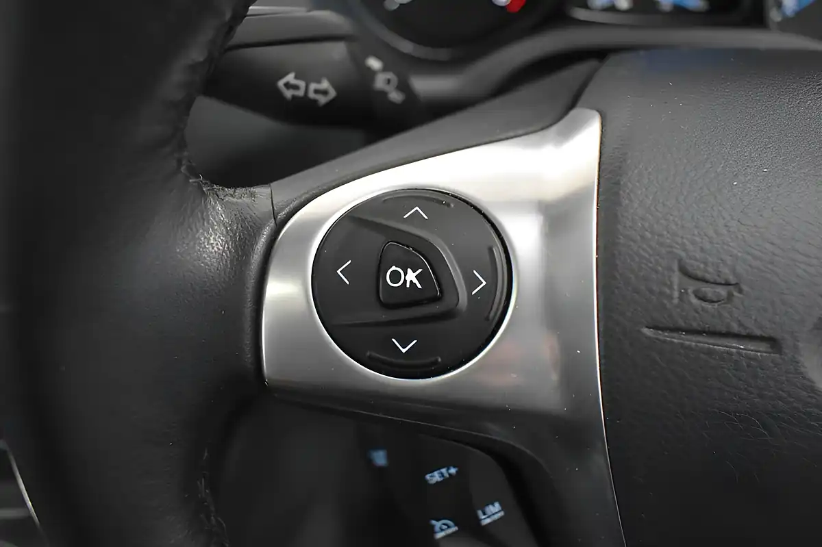 Used 2014 Ford C-Max Titanium X White - Interior and Exterior details 12